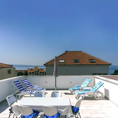 Apartamento With Terrace And Free Parking - Nearby Split